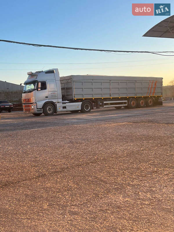 Зерновоз - полуприцеп Merker M 300 2006 в Березанке