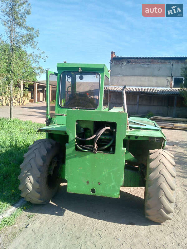 Телескопічні навантажувачі Merlo Panoramic 2005 в Тростянці