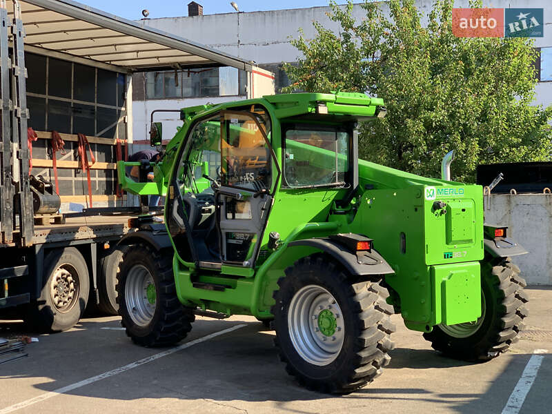Телескопический погрузчик Merlo TF 38.7 2014 в Киеве