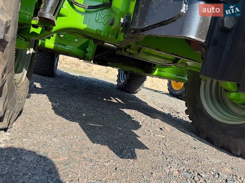 Телескопічні навантажувачі Merlo TF 2015 в Києві