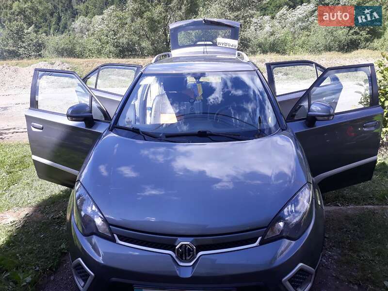 Хэтчбек MG 3 Cross 2013 в Тячеве