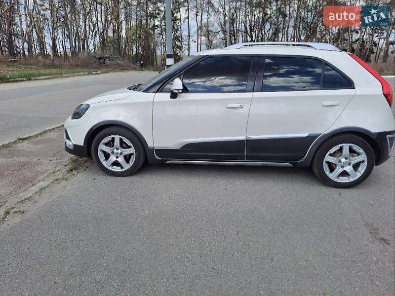 Хэтчбек MG 3 Cross 2014 в Харькове