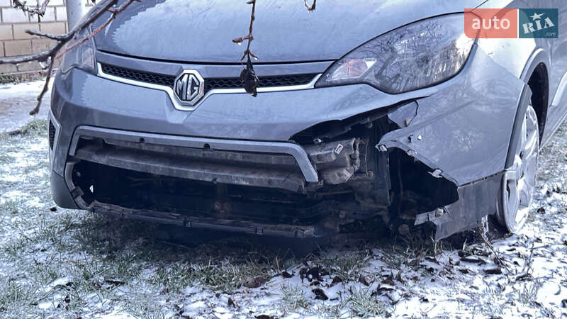 Хетчбек MG 3 Cross 2014 в Полтаві