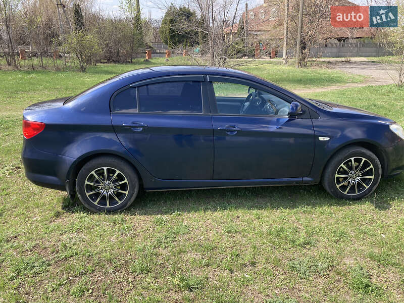 Седан MG 350 2012 в Кривом Роге