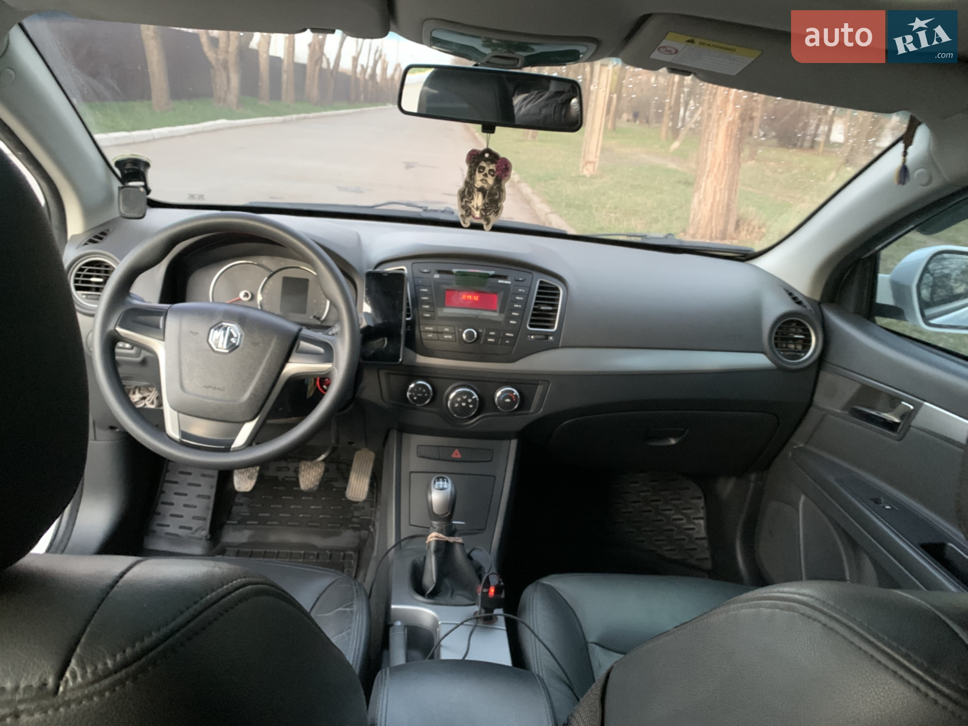 2013 MG 350 - мініатюра 13