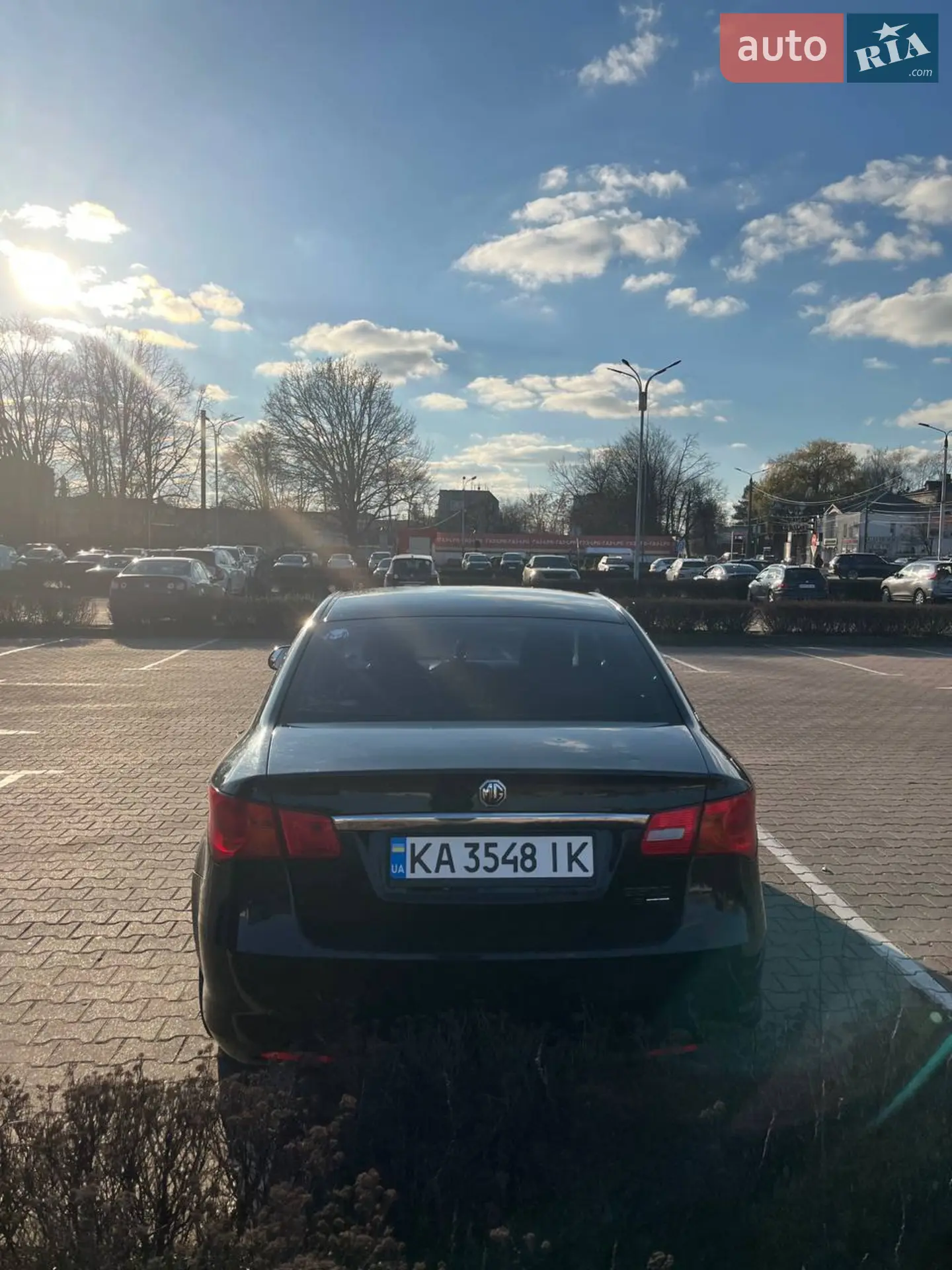 2012 MG 350 - мініатюра 11