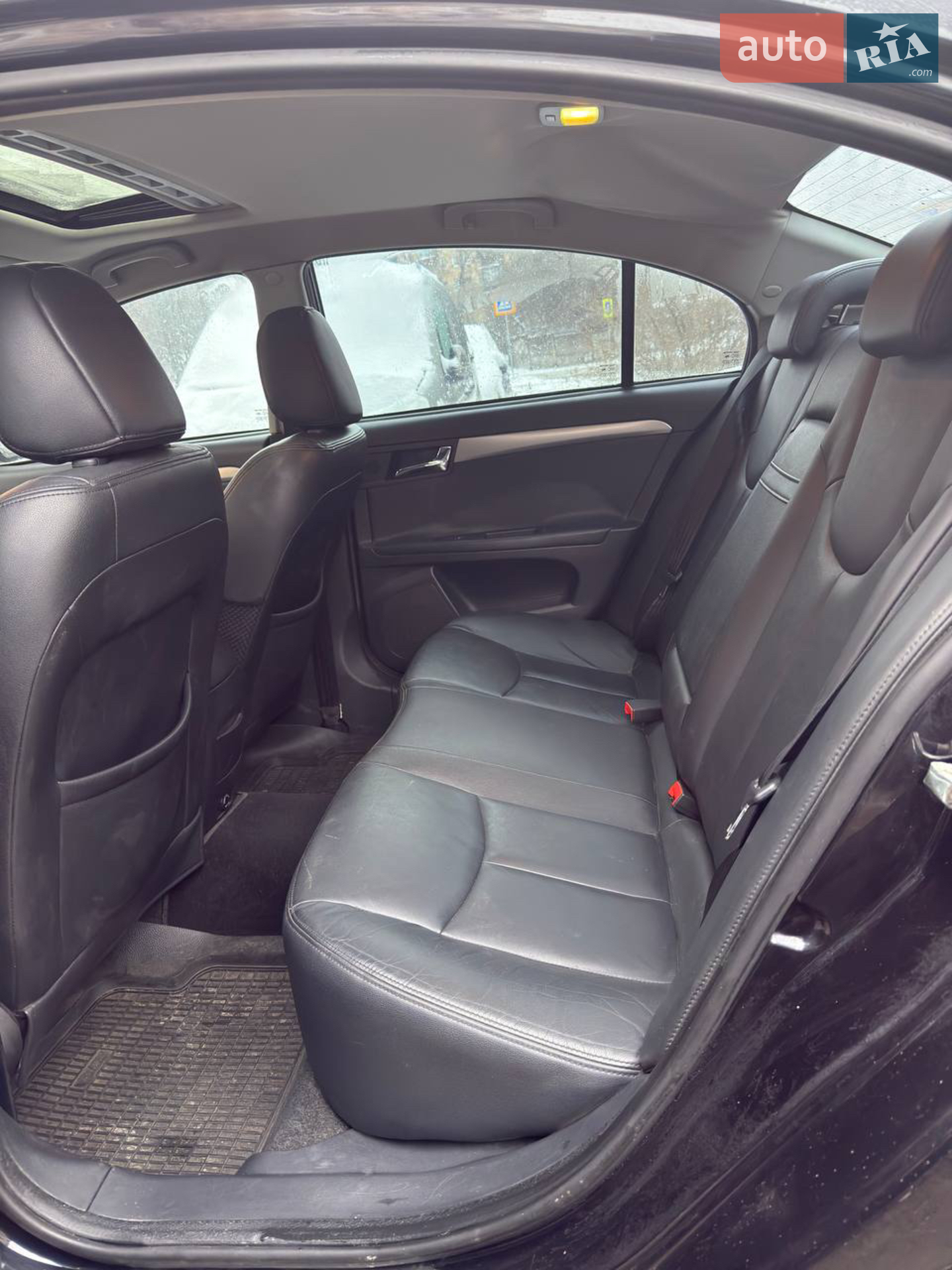 2012 MG 350 - мініатюра 10