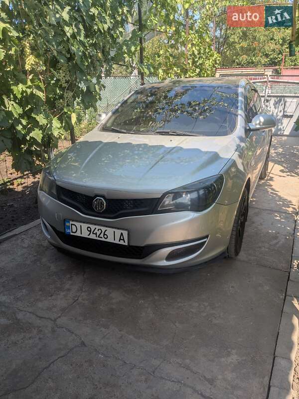 Седан MG 350 2012 в Кривом Роге фото Седан MG 350 2012 в Кривом Роге