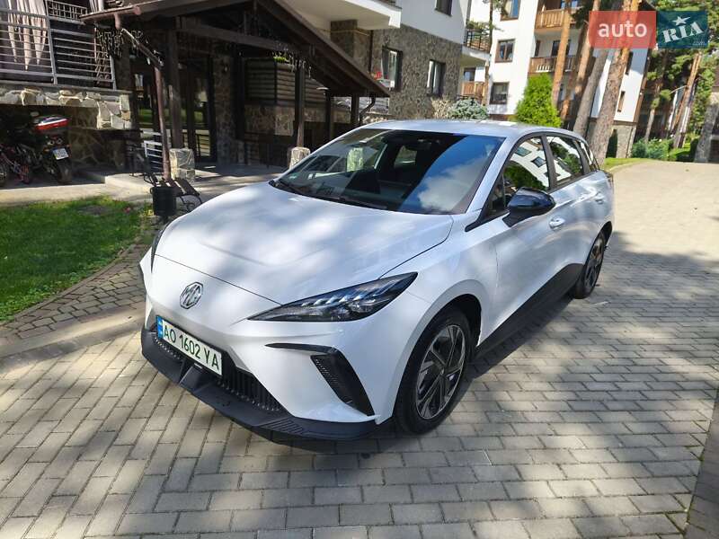 Хетчбек MG 4 2024 в Києві фото 3 Хетчбек MG 4 2024 в Києві