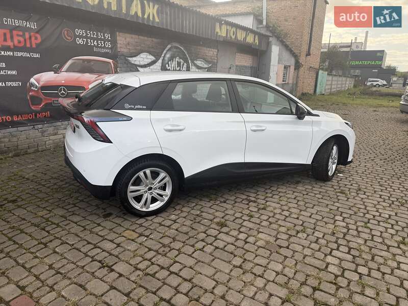 Хетчбек MG 4 2023 в Шептицькому фото 10 Хетчбек MG 4 2023 в Шептицькому