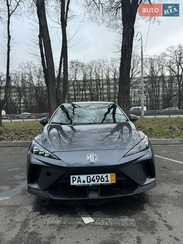 Хетчбек MG 4 2023 в Києві фото 3 Хетчбек MG 4 2023 в Києві