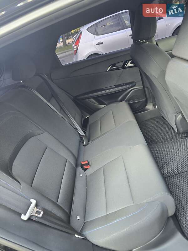 Хэтчбек MG 4 2022 в Киеве