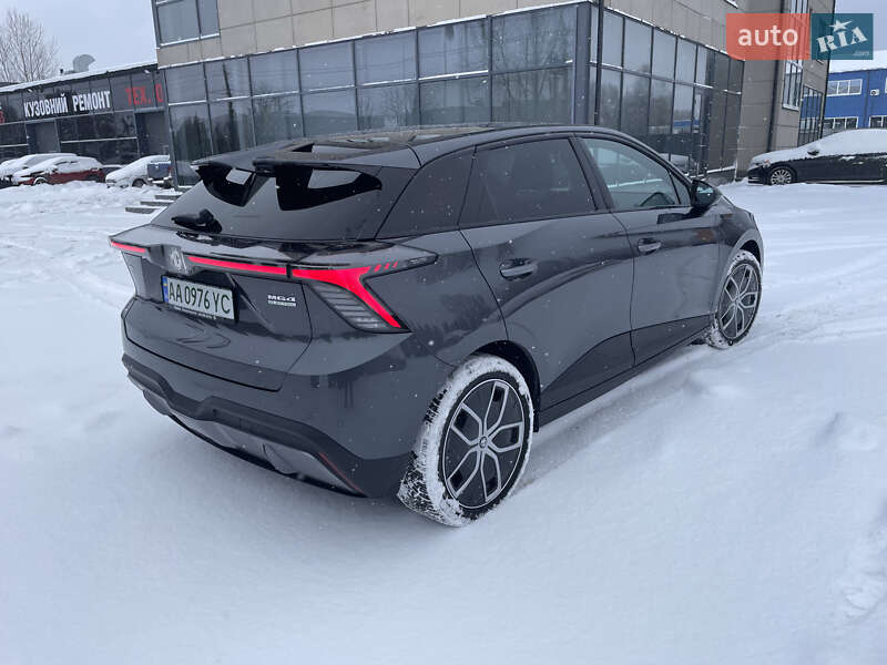 Хэтчбек MG 4 2023 в Киеве