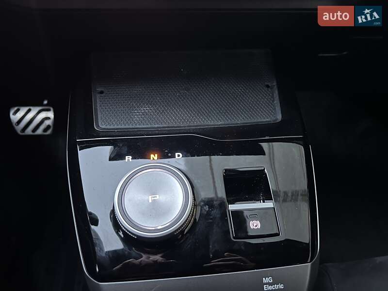 Хэтчбек MG 4 2023 в Киеве