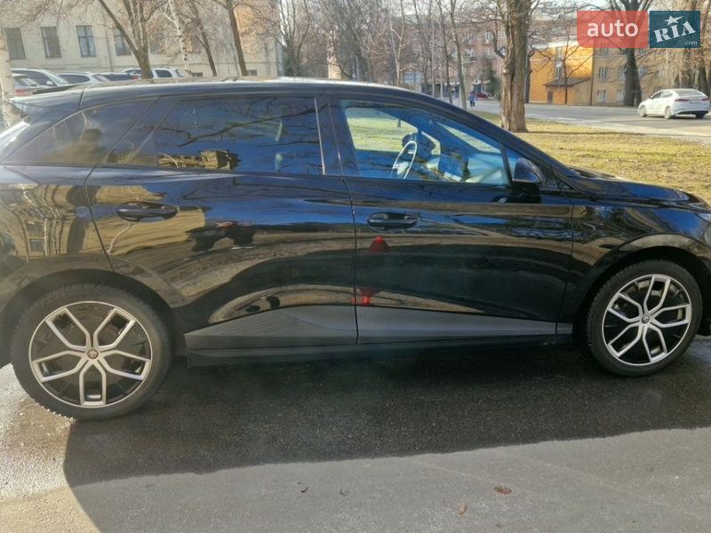 Хэтчбек MG 4 2023 в Киеве фото 5 Хэтчбек MG 4 2023 в Киеве