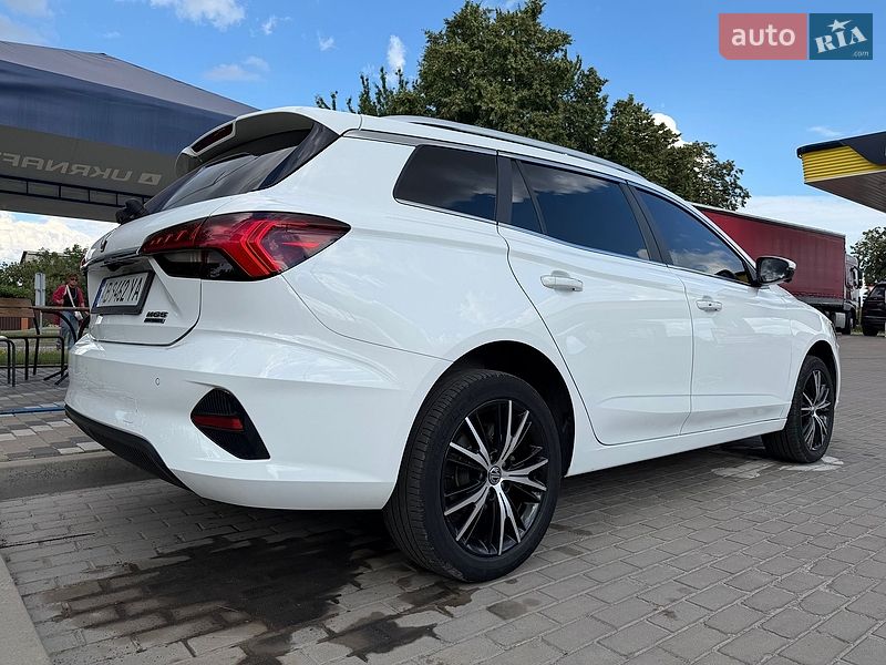 Универсал MG 5 EV 2023 в Виннице фото 5 Универсал MG 5 EV 2023 в Виннице