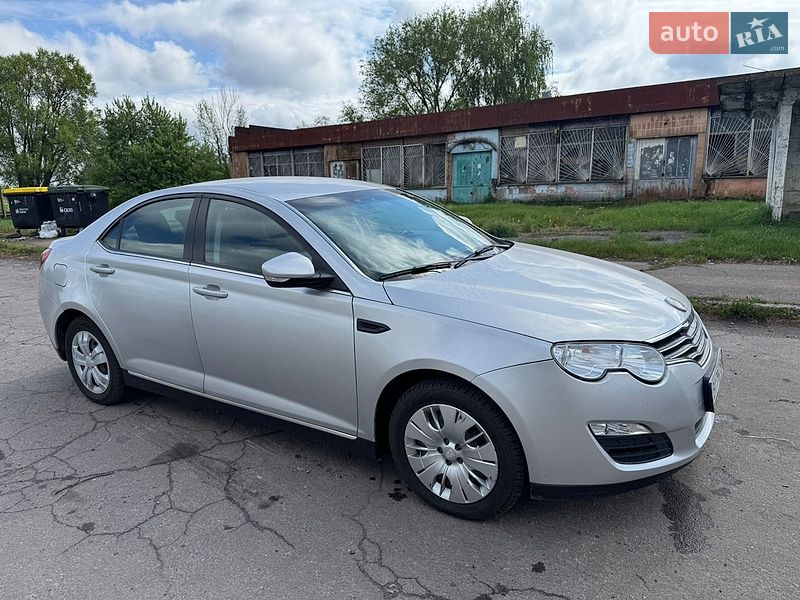 Седан MG 550 2012 в Гребінці