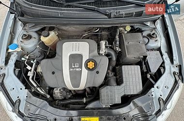 Седан MG 550 2012 в Гребінці