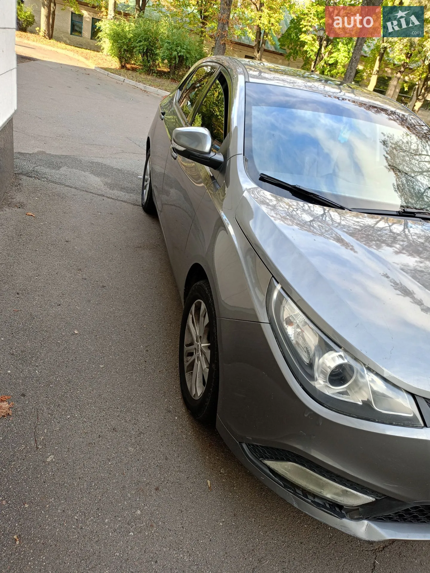 2013 MG 5 - мініатюра 7