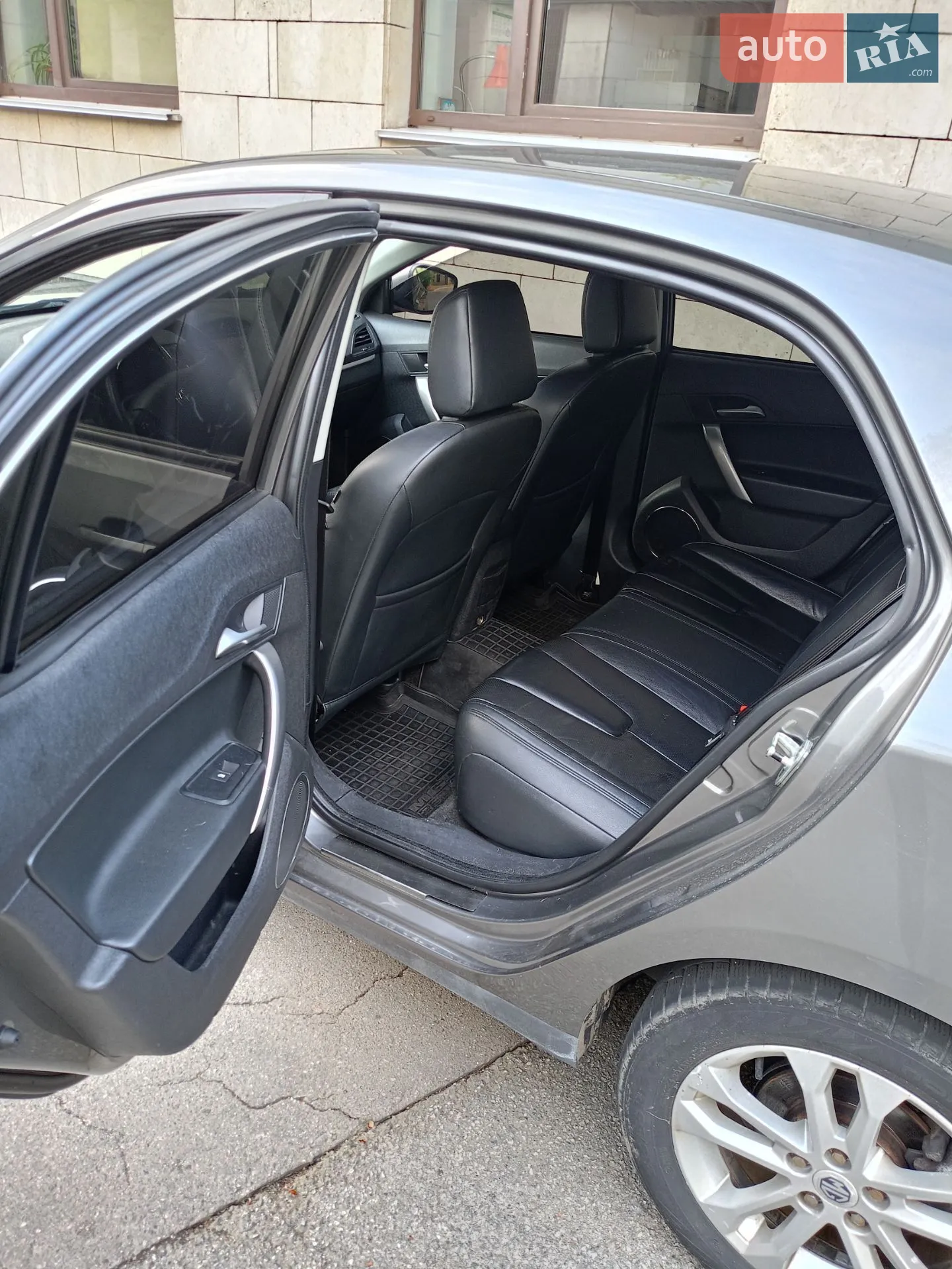 2013 MG 5 - фото 1