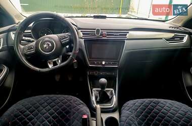 Седан MG 5 2021 в 