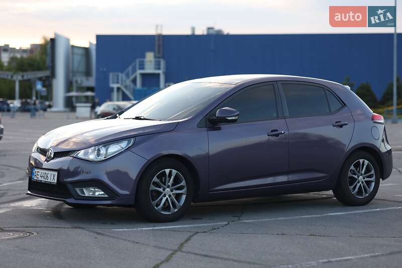 Хэтчбек MG 5 2013 в Днепре