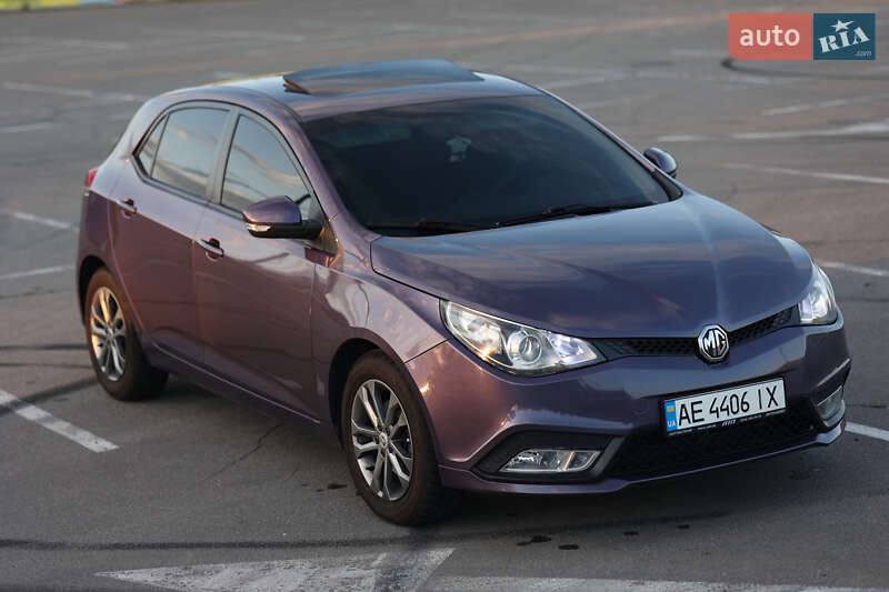 Хэтчбек MG 5 2013 в Днепре