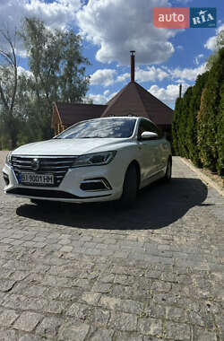Седан MG 5 2021 в 