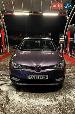 Хетчбек MG 5 2013 в Полтаві