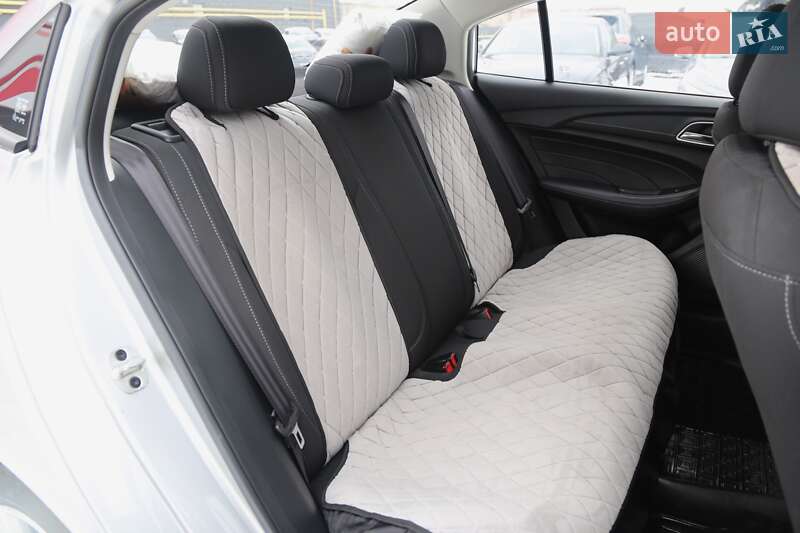 Седан MG 5 2022 в Києві фото 11 Седан MG 5 2022 в Києві