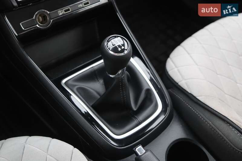 Седан MG 5 2022 в Києві фото 20 Седан MG 5 2022 в Києві