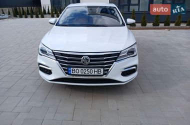 Седан MG 5 2021 в Тернополе Седан MG 5 2021 в Тернополе