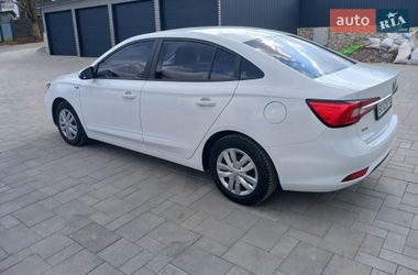 Седан MG 5 2021 в Тернополе