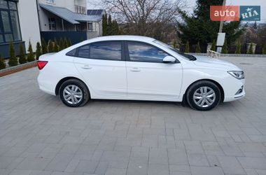Седан MG 5 2021 в Тернополе