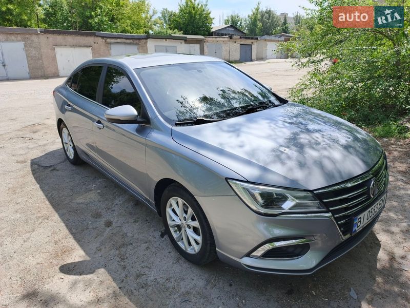 Седан MG 5 2019 в Кам'янському