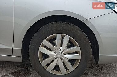 Седан MG 5 2022 в Киеве