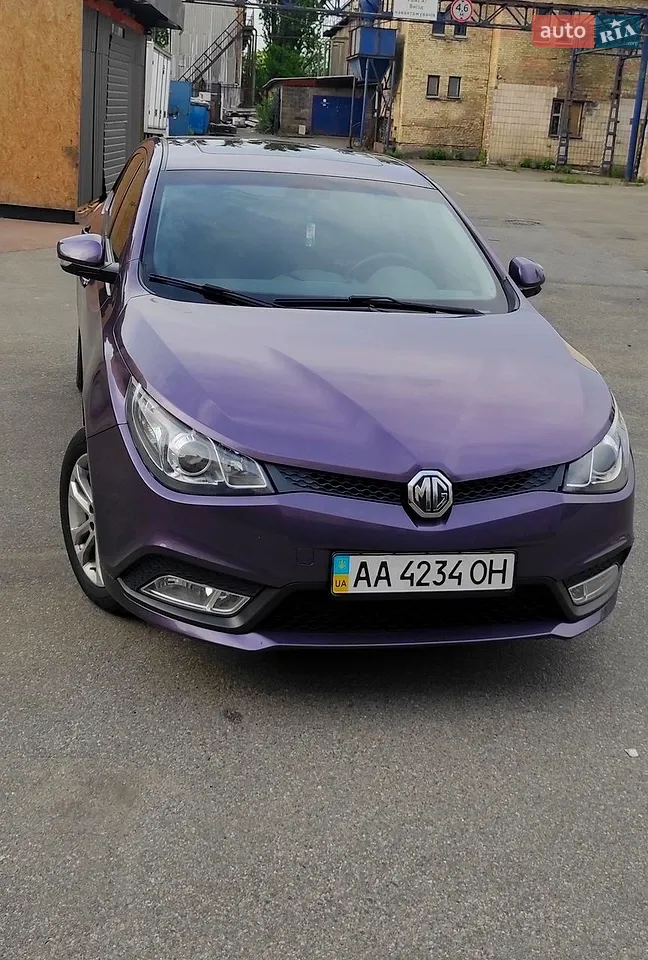 2013 MG 5 - мініатюра 8