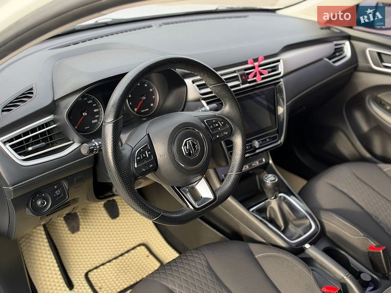 Седан MG 5 2021 в Тернополе фото 33 Седан MG 5 2021 в Тернополе