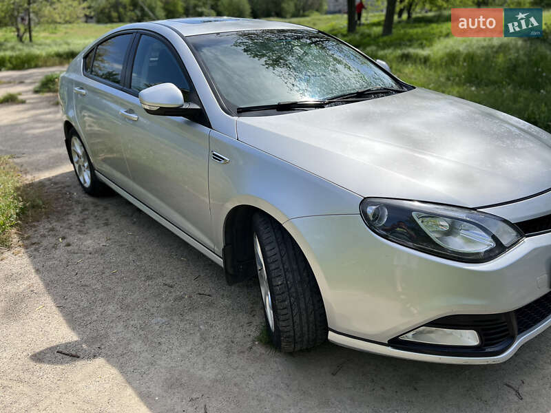 Лифтбек MG 6 2013 в Запорожье