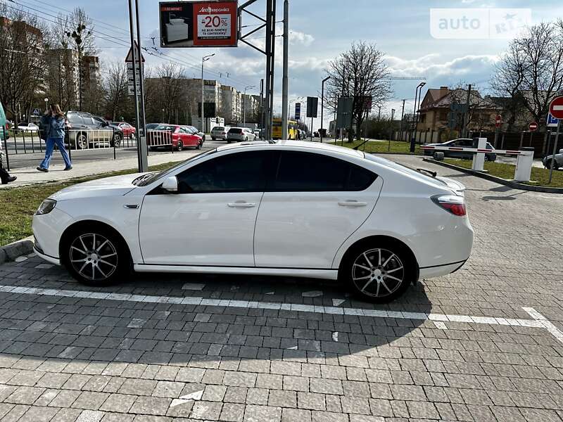 MG 6 2013