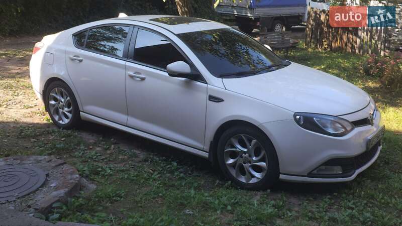 Седан MG 6 2012 в Дніпрі