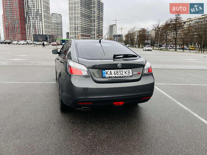 Лифтбек MG 6 2013 в Киеве фото 9 Лифтбек MG 6 2013 в Киеве