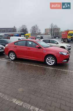 Седан MG 6 2013 в Черновцах Седан MG 6 2013 в Черновцах