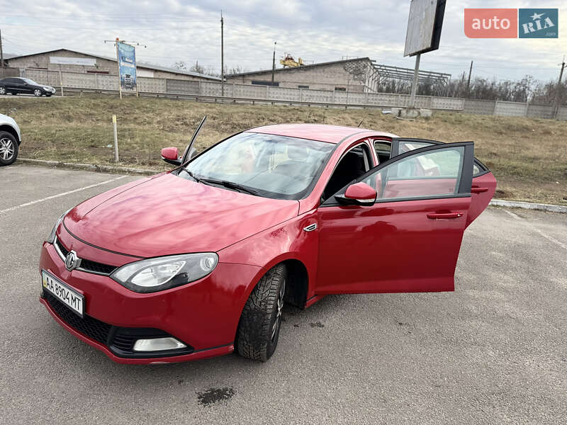 Седан MG 6 2013 в Киеве