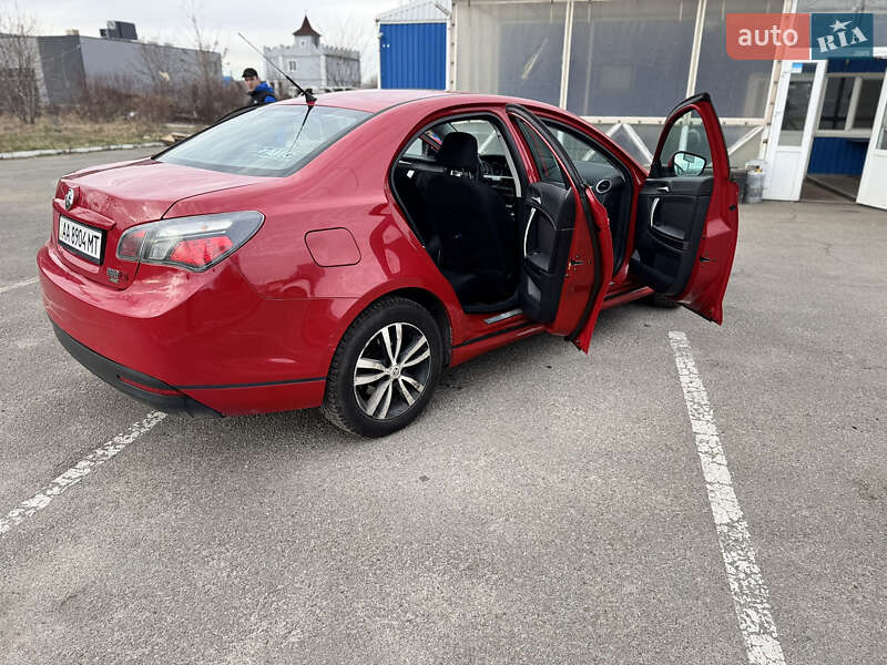 Седан MG 6 2013 в Киеве