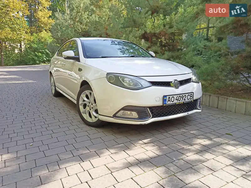 MG 6 2012