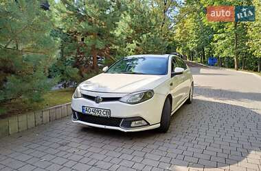 Фастбэк MG 6 2012 в 