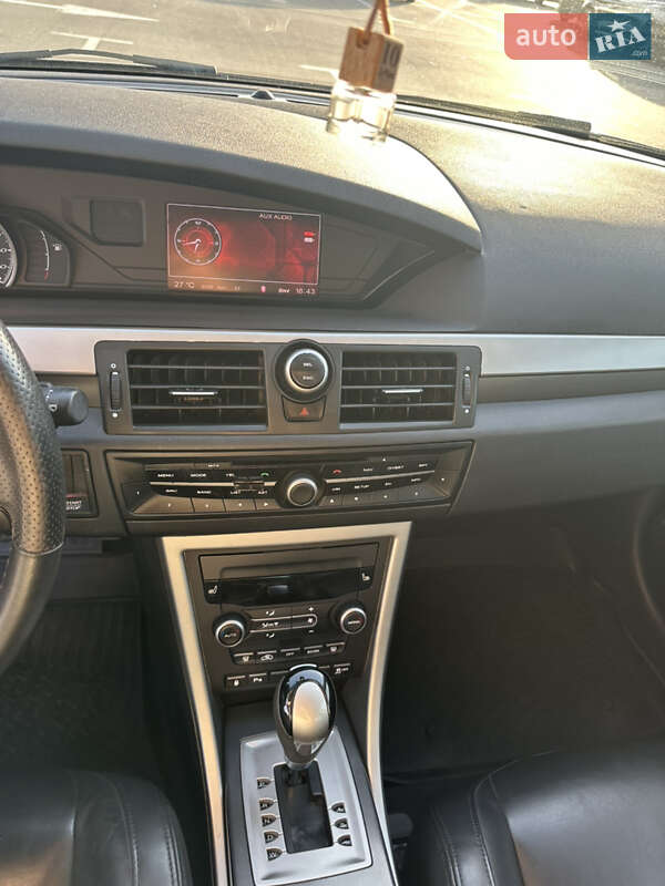 Седан MG 6 2013 в Буче