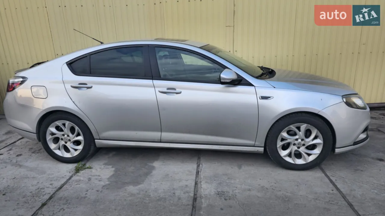 2013 MG 6 - мініатюра 20