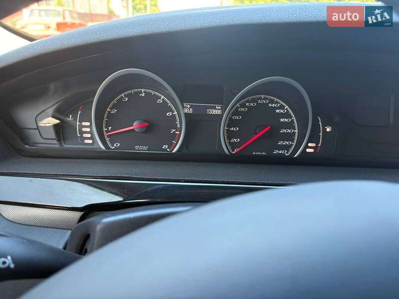 Фастбэк MG 6 2012 в Зенькове